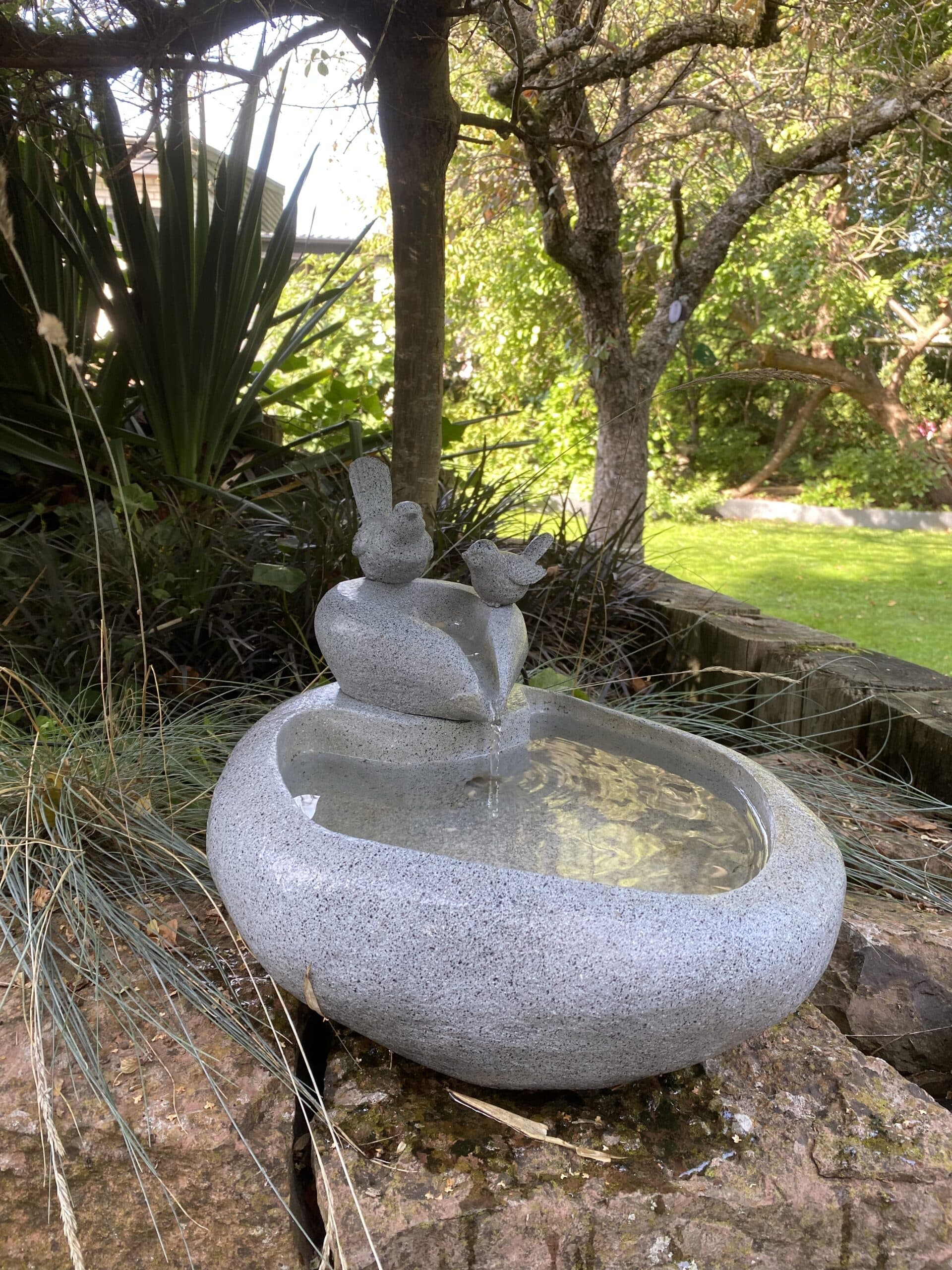 fingeraftryk Mægtig bedstemor Garden Fuglebad Vandfontæne - Vandfontæne Shop